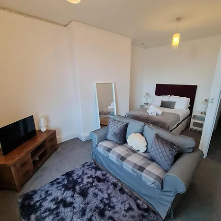 Farina No7, Sea View Studio Sleeping 2 Guests Bridlington Exterior photo