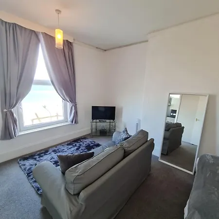 Farina No7, Sea View Studio Sleeping 2 Guests Bridlington Exterior photo